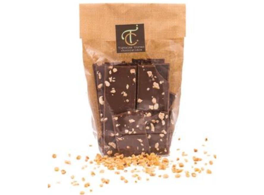 Croq'noisette : du chocolat au lait saupoudré de noisettes hachées